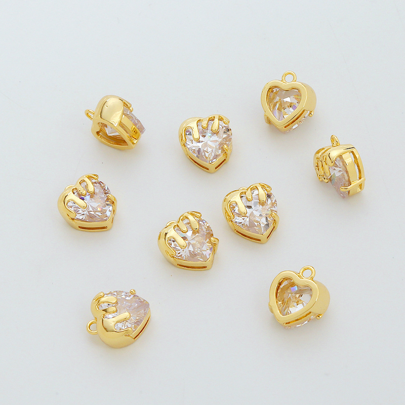 Brass Gilded Color Preservation Zircon Heart Pendant