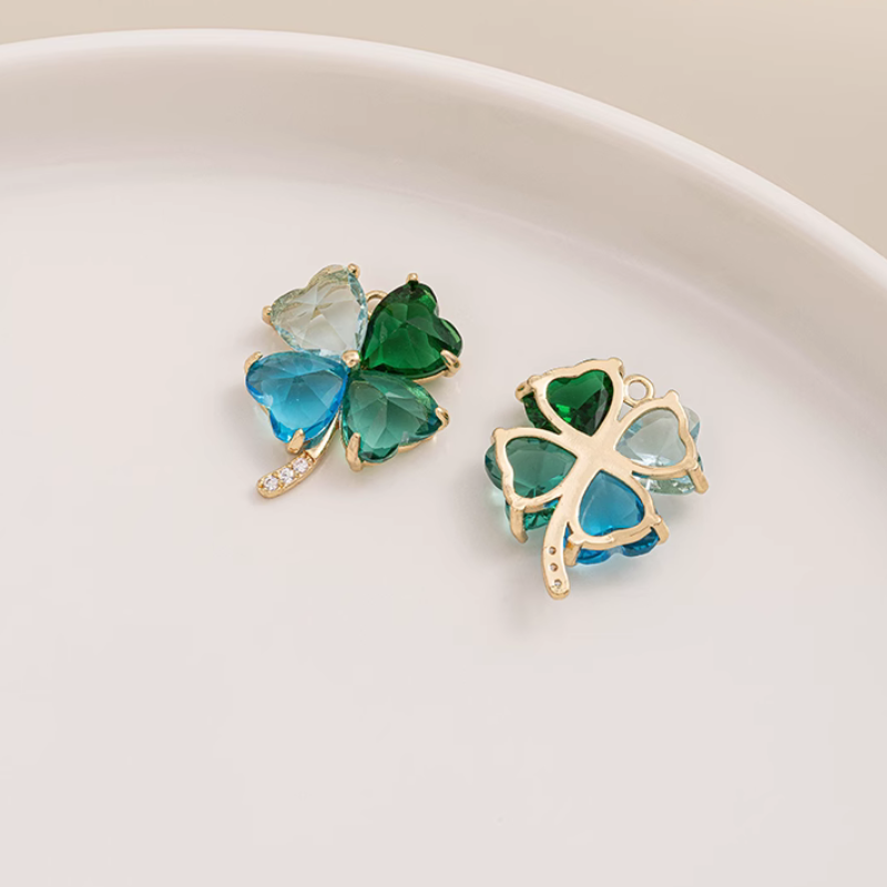 Brass Gold Plated Zircon Four Leaf Clover Pendant Charms