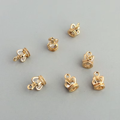 Alloy Gilded Zircon Crown Pendant 14K Plated