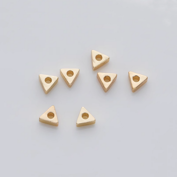 20pcs Alloy Triangle Spacer Piece - 14K Plated - AMFK-02