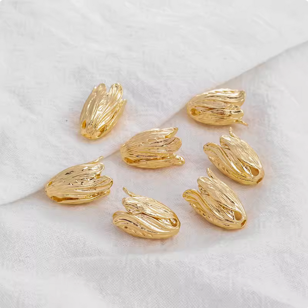 Alloy Gilded Flower Bud Pendant Cap 14K Plated