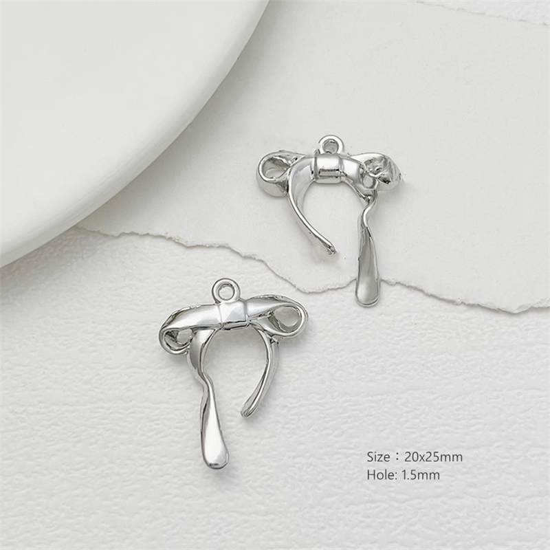 Alloy Platinum Plated Fashion Daily Jewelry Pendant Charms