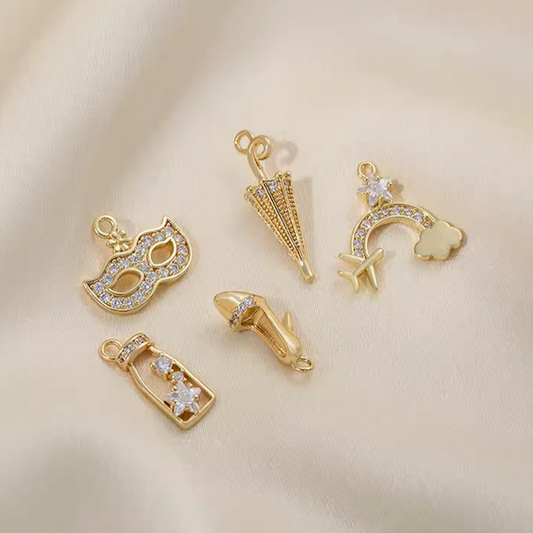 Brass Gilded Girl Fashion Style Zircon Pendant Charms