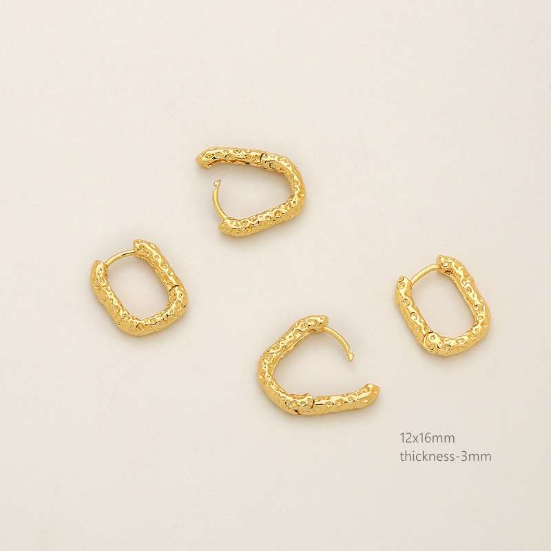 1 Pairs Brass Curving Surface Earring