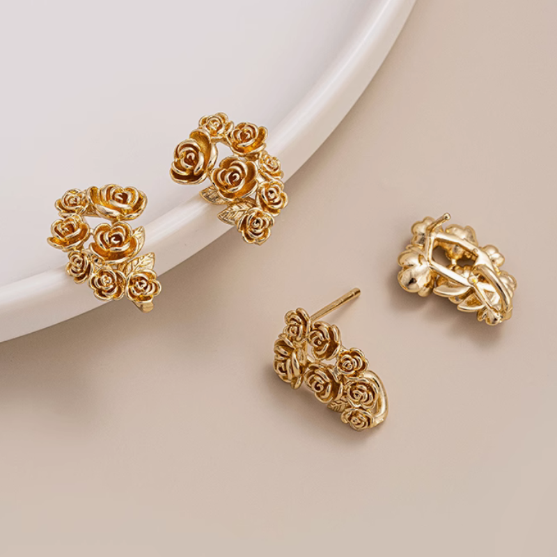 1 Pair Brass 14K Gilded Vivid Roses Curving Earring Stud Classic