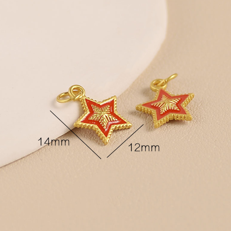 Alloy 18K Gilded and Dispensing Cute Pendants Piece