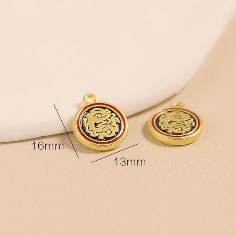 Alloy 18K Gilded and Dispensing Cute Pendants Piece