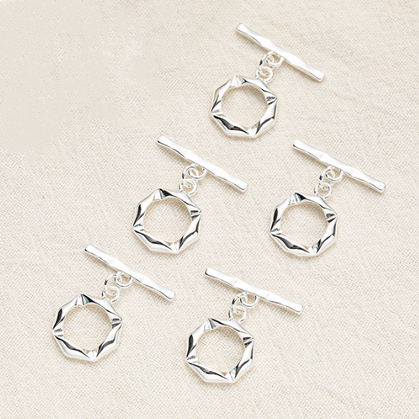 Brass Pinch / OT Toggle Clasp -Geometric Veins