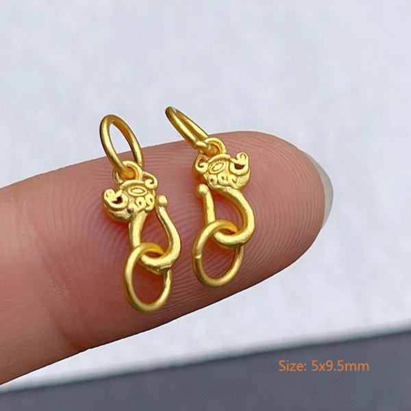Brass Special Totem S Hook Clasp-Chinese Characteristics