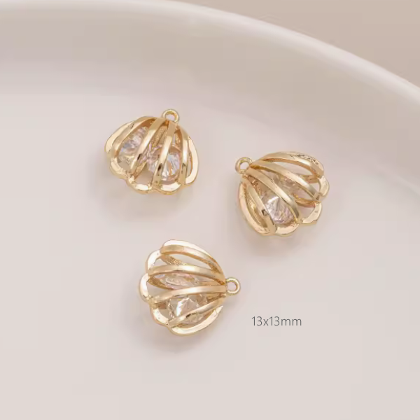 Cute Fashion Zirconic Pendant