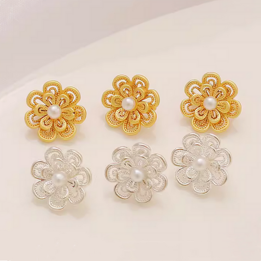 Brass Gilded Silver Plated Flower Hook Connector