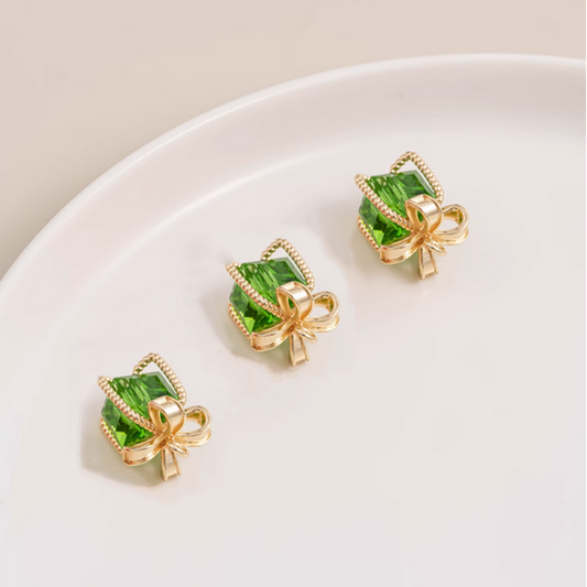 Brass Zircon Gift Box Pendant - PMGF-01
