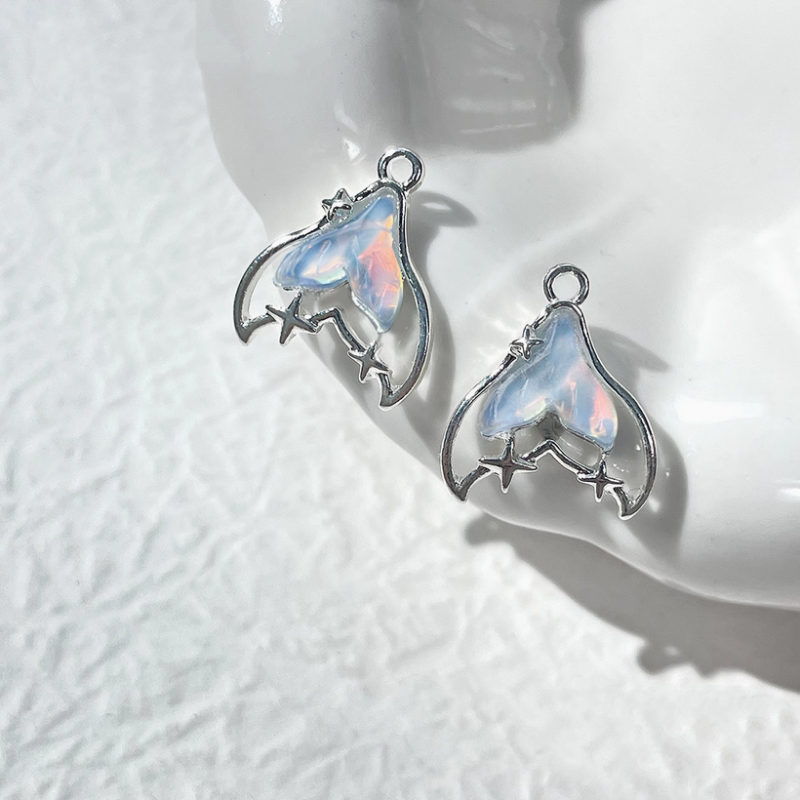 Resin Shine Fantastic Fairy Whale Fish Tail Charms Pendants