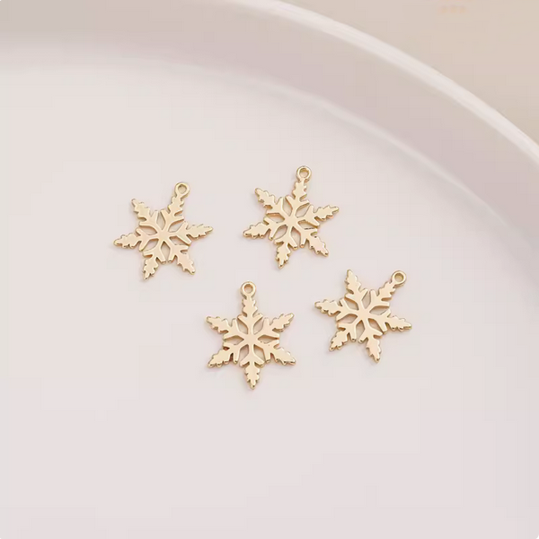Brass 114K Gilded Hollow Pendant Piece Charms