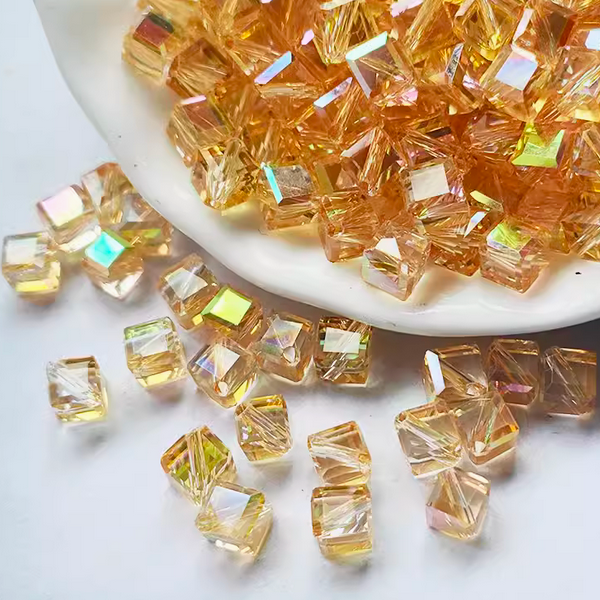 20pcs Facted Square Glass Beads Diamond Effect Dazzle