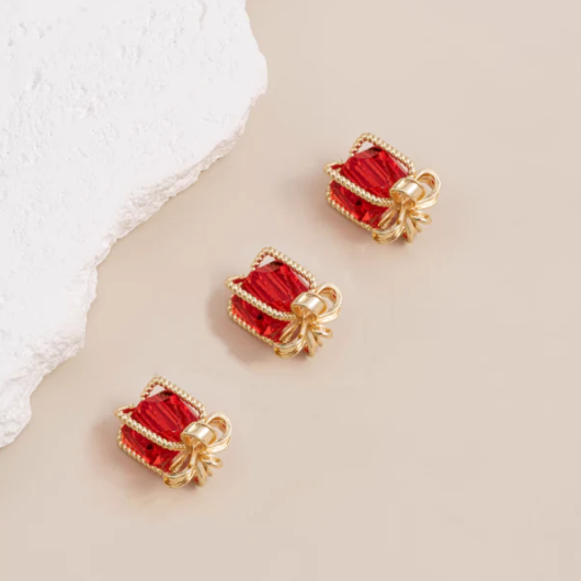 Brass Gilded Zircon Gift Box Pendant Charms