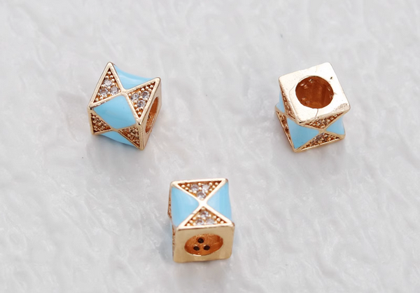 Alloy Dispensing Zirconic Square Spacer