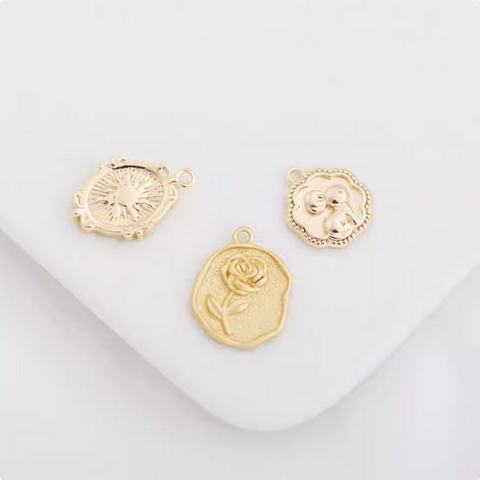 Brass Gilded Pendant Piece Rose/Sun/Rabbit