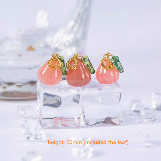 20mm Agate Wax Apple Pendant- AGHS-02