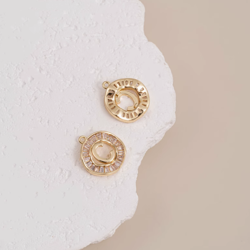 Brass 26 Letters Zircon Round Charms Piece Jewelry Pendants-PMQZ-01