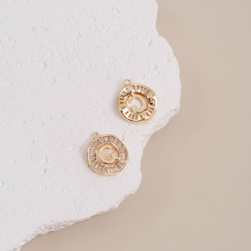 Brass 26 Letters Zircon Round Charms Piece Jewelry Pendants-PMQZ-01