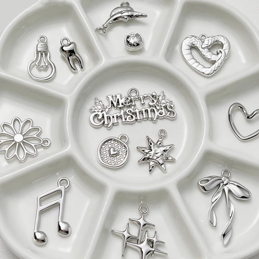Alloy Platinum Plated Necklace Bracelet Jewelry Pendant Charms